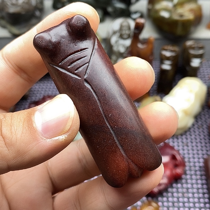 未镶嵌蛇纹石玉颈饰