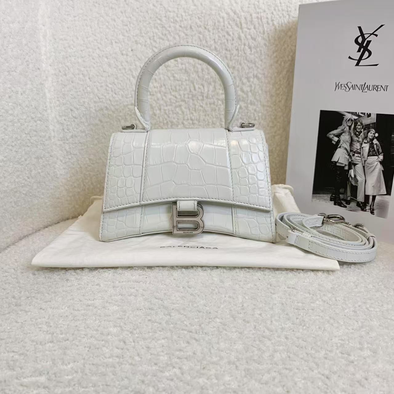 95新 Balenciaga/巴黎世家 壹臻/  白银压纹沙漏xs包14392802