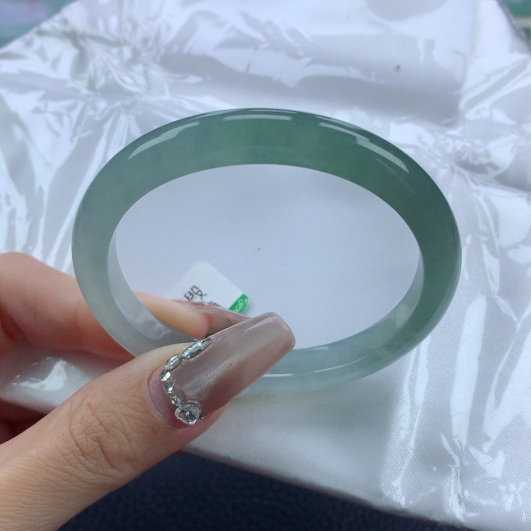 翡翠手镯未镶嵌53.5贵妃