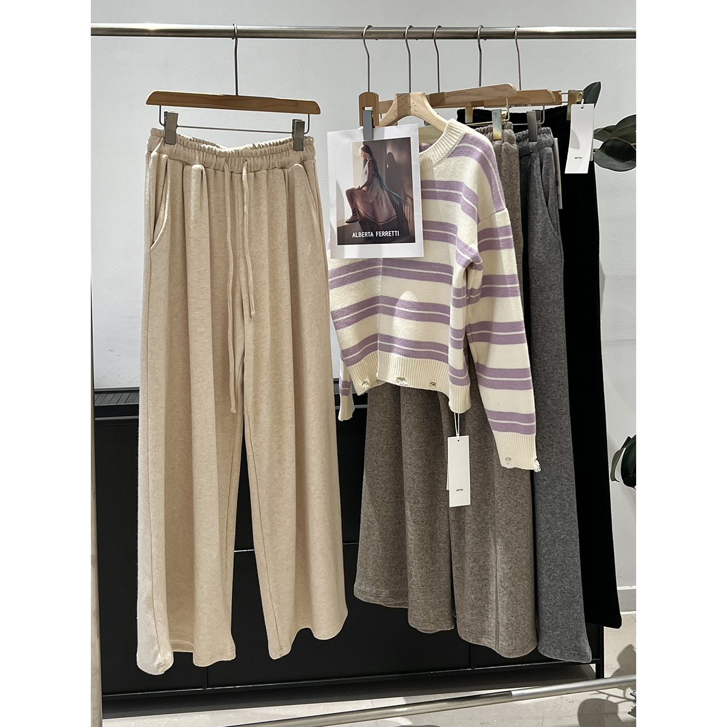 垂感软糯慵懒感四色抽绳直筒阔腿百搭休闲裤