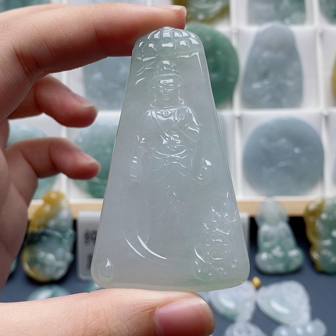 翡翠未镶嵌吊坠(不含链)站观音
