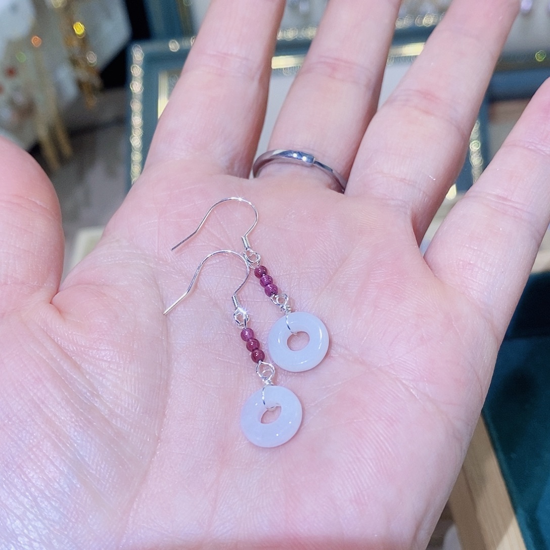 银S925镶嵌淡水珍珠耳饰