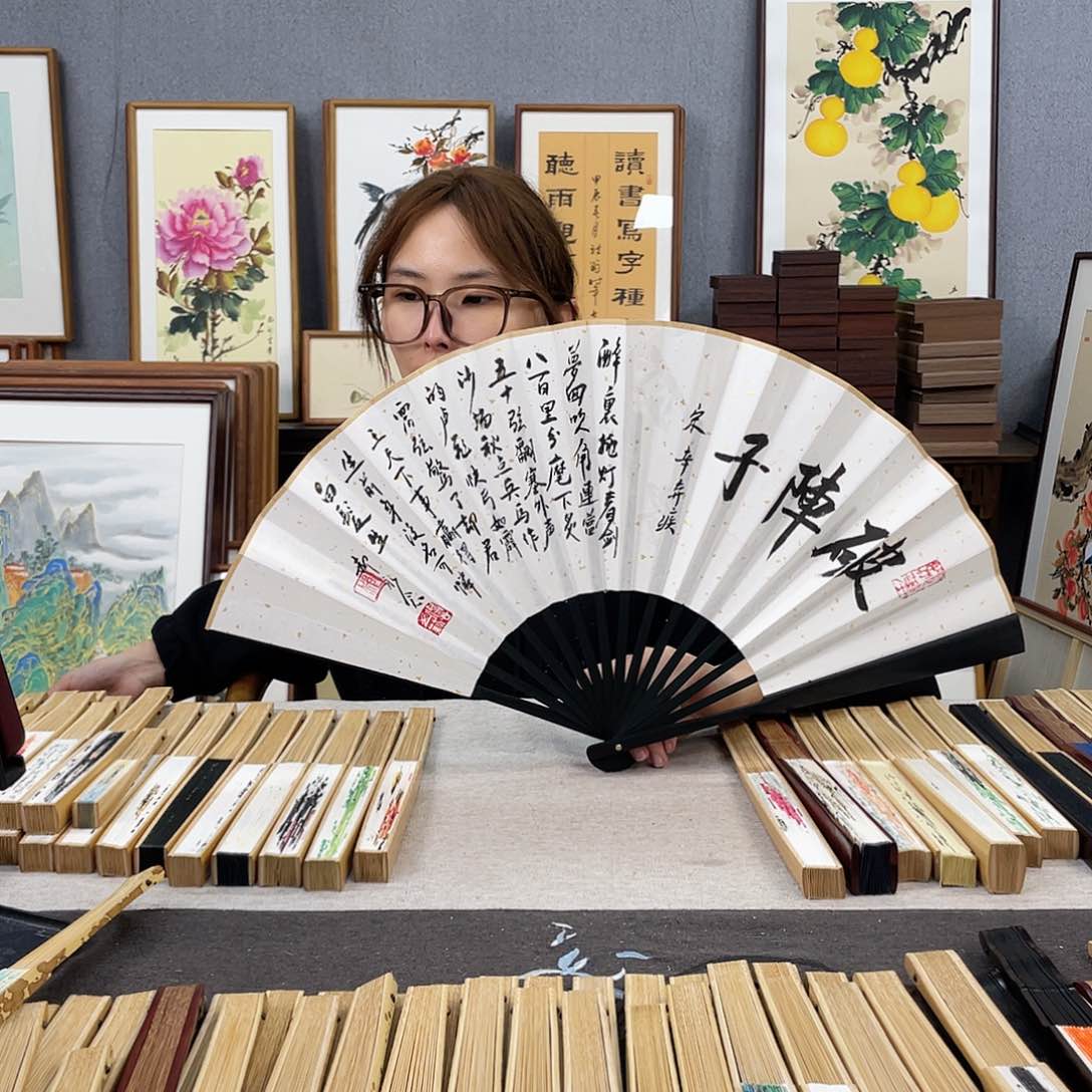 国画福利折扇带中玉扇骨（默认粘好发出）破阵子