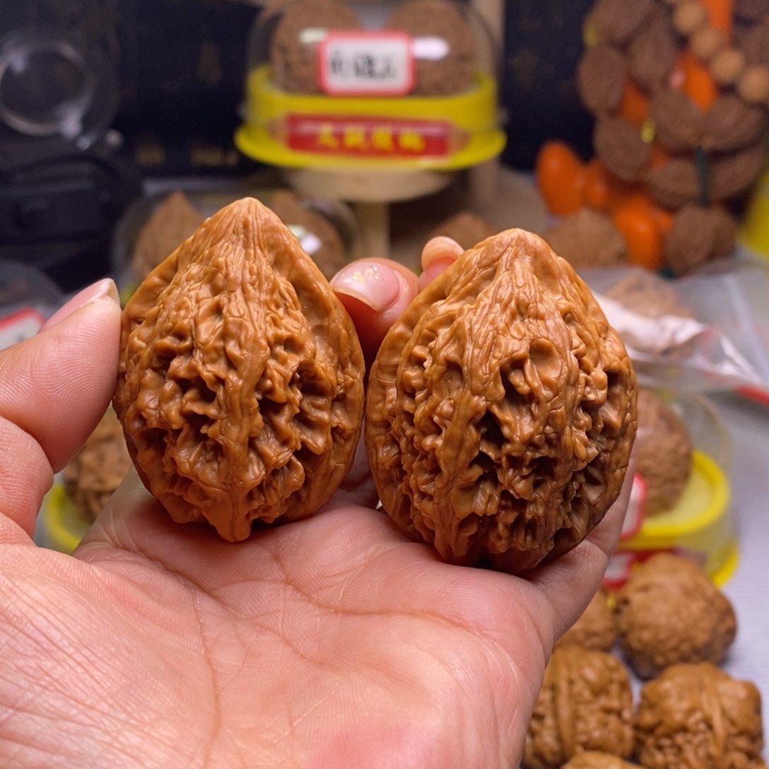 把件文玩核桃凡**雨大沽石