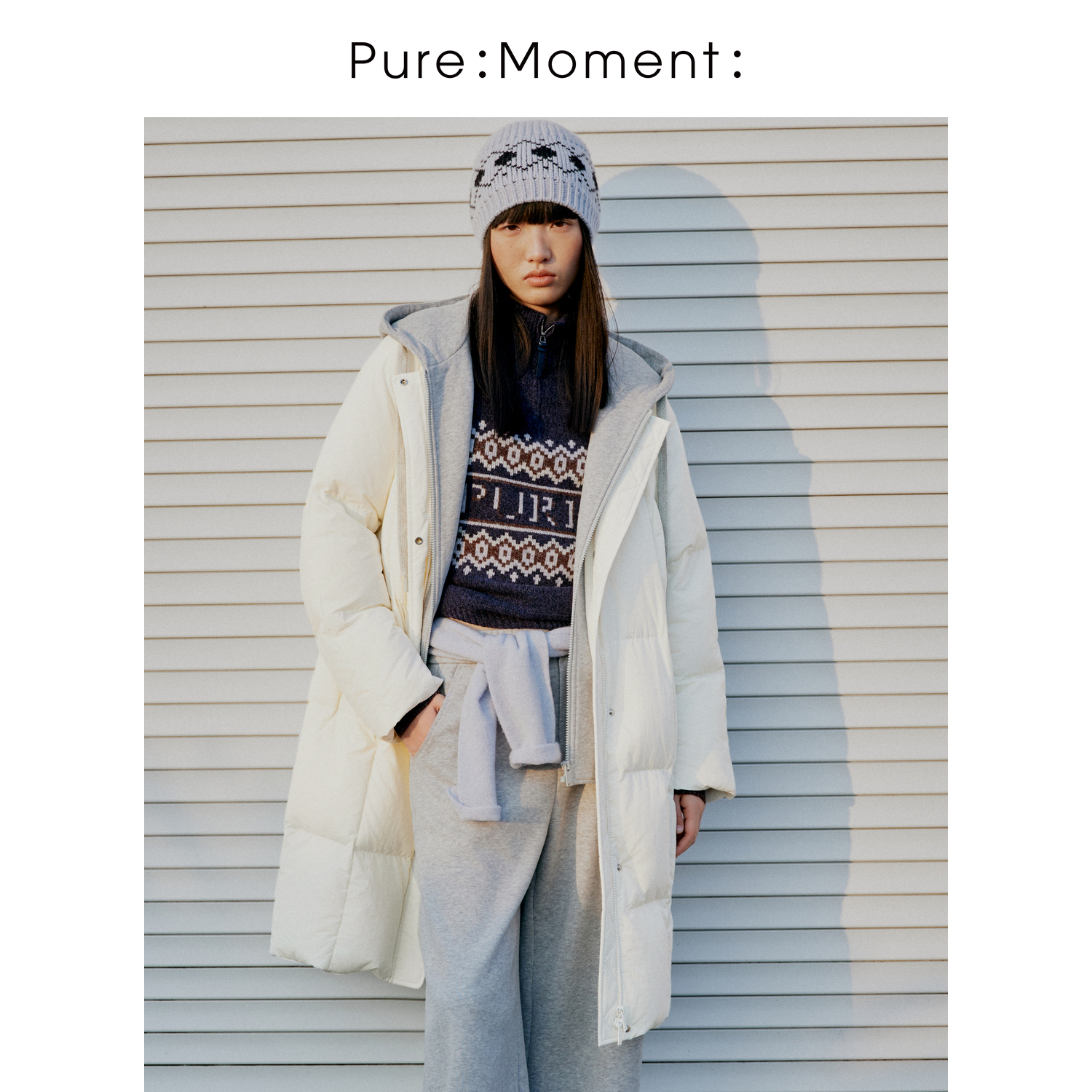 小麦檬Pure:Moment:冬撞色奶油白连帽拼接羽绒服中长款4GA282101