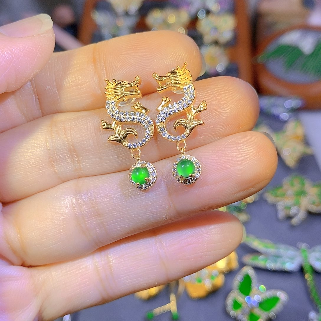 颈饰银S925镀金镶嵌翡翠