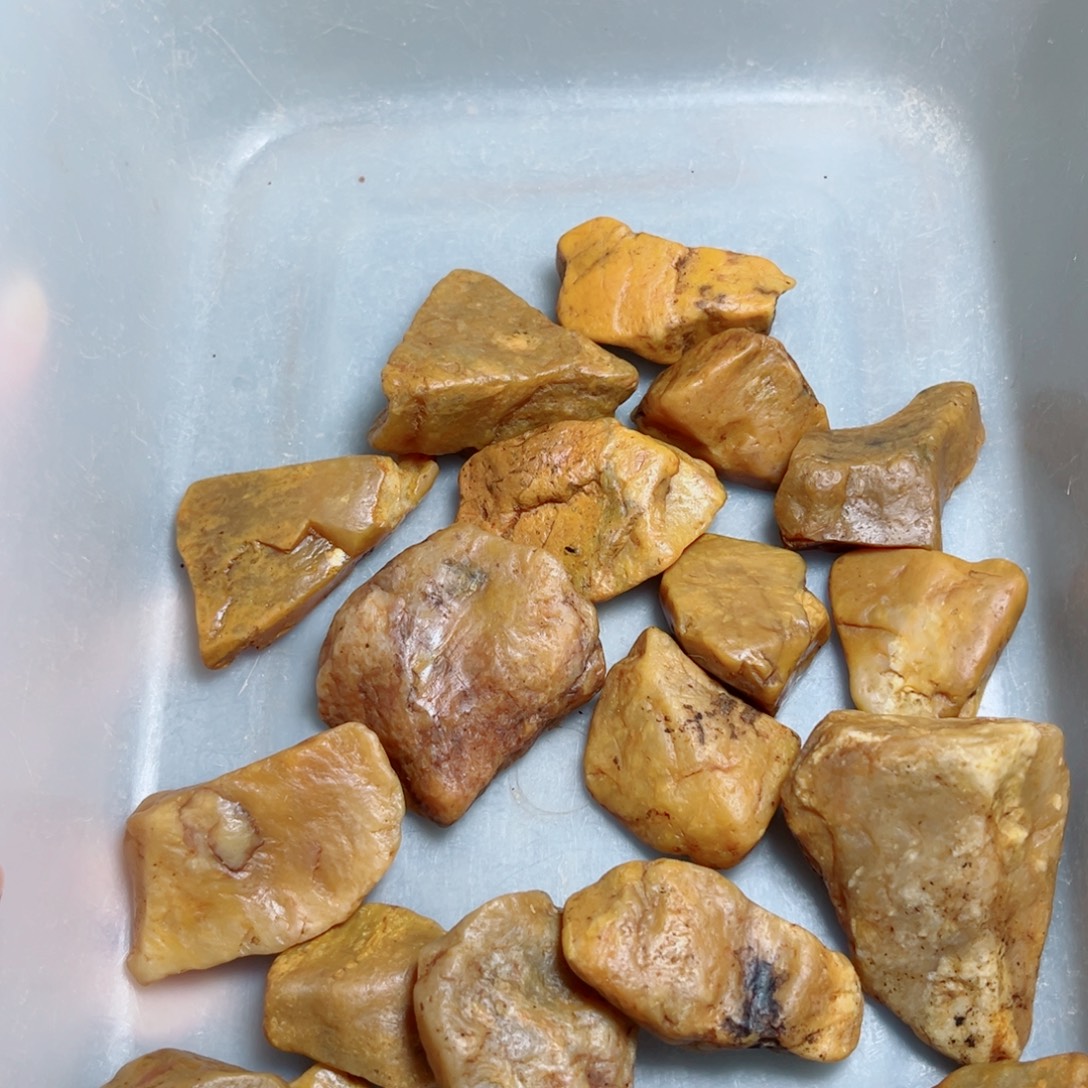 昌化石其他昌化田黄石