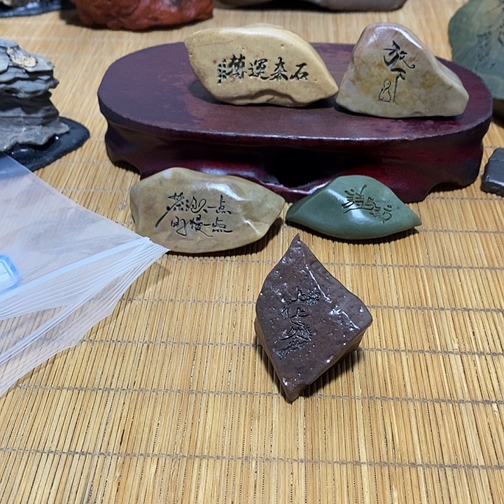 仙***女原石雕刻工艺品手把摆件