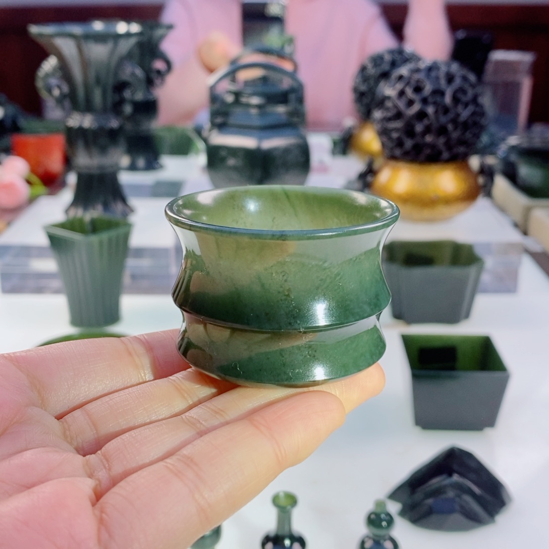 和田玉（青玉）摆件未镶嵌