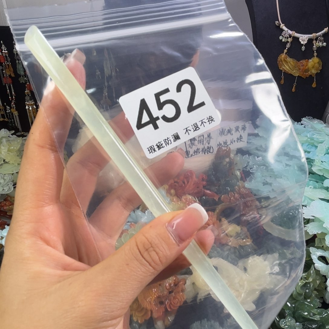 未镶嵌岫玉发饰竹**卜