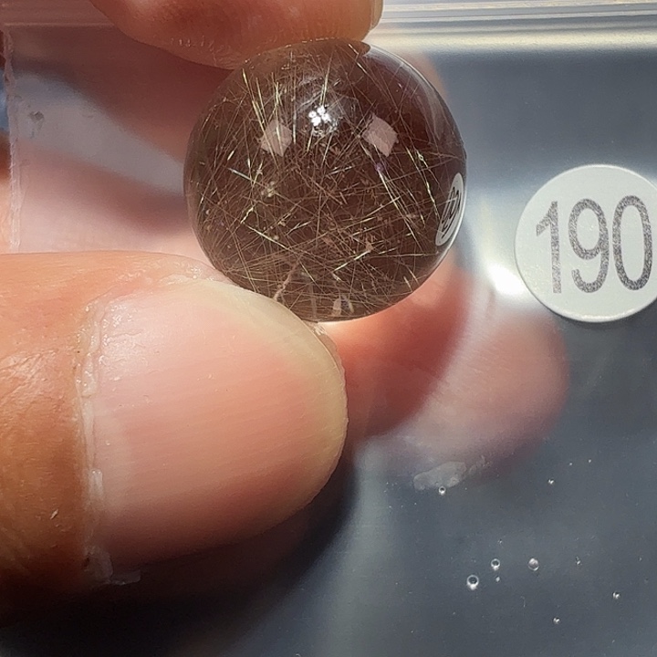 忘***。未镶嵌水晶吊坠(不含链)