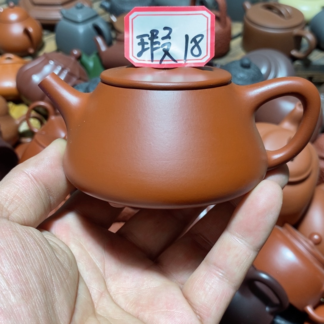 紫砂茶壶欢迎各位光临惠顾