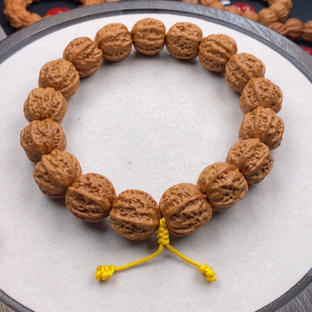 文玩核桃吊坠22尺寸粗筋八棱手持