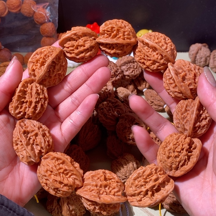 手串文玩核桃……26