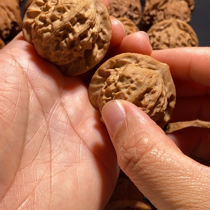 奇***果文玩核桃吊坠图图