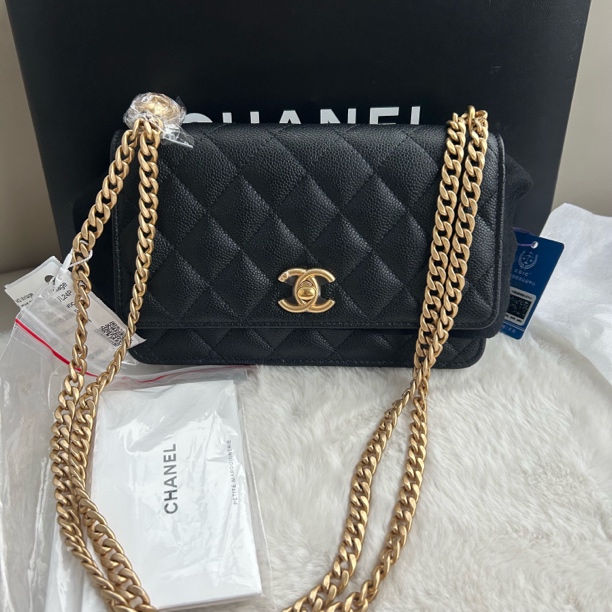 99新 Chanel/香奈儿 黑金24p爱心荔枝牛woc（ 24年芯片