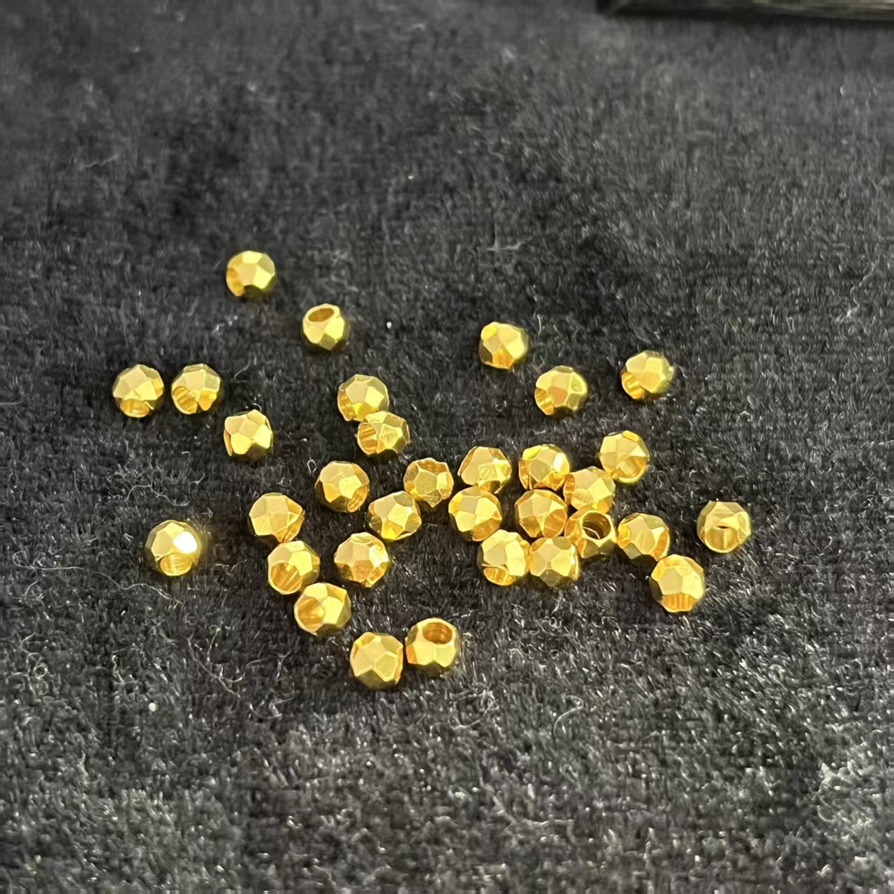 18K金卡4mm蹦迪珠[拍10赠1]