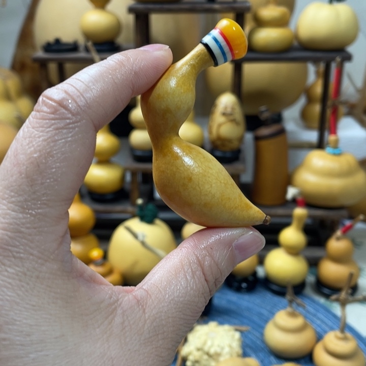 李*国18美好的一天从吃瓜开始啦