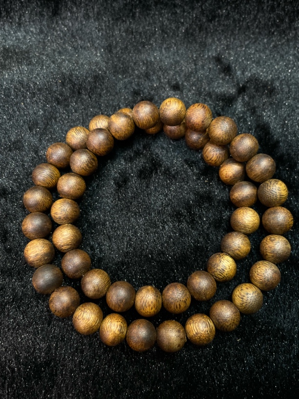 沉香【凤姐沉香】九五沉09-14克+ 老乌身圆珠双圈多样性发货一条