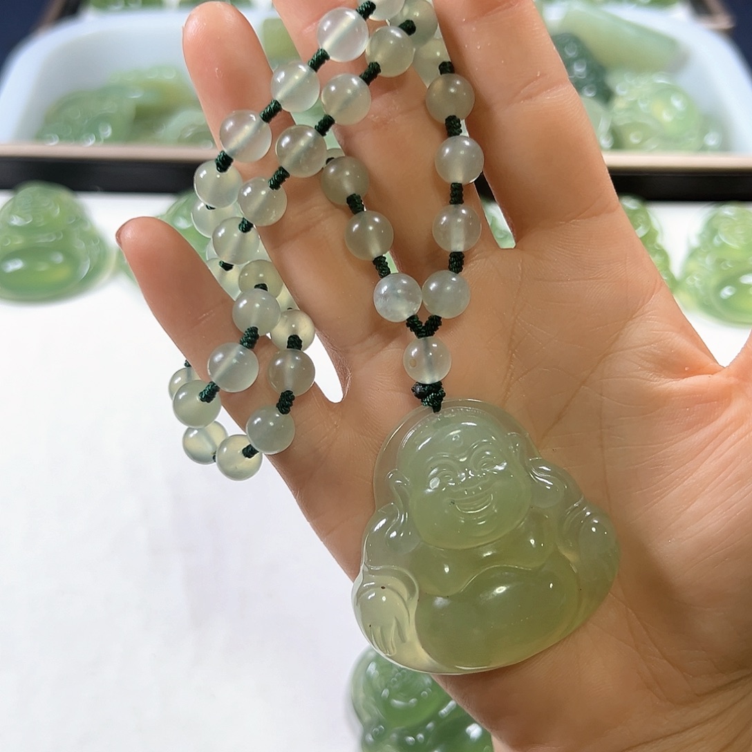 合金蛇纹石玉挂件