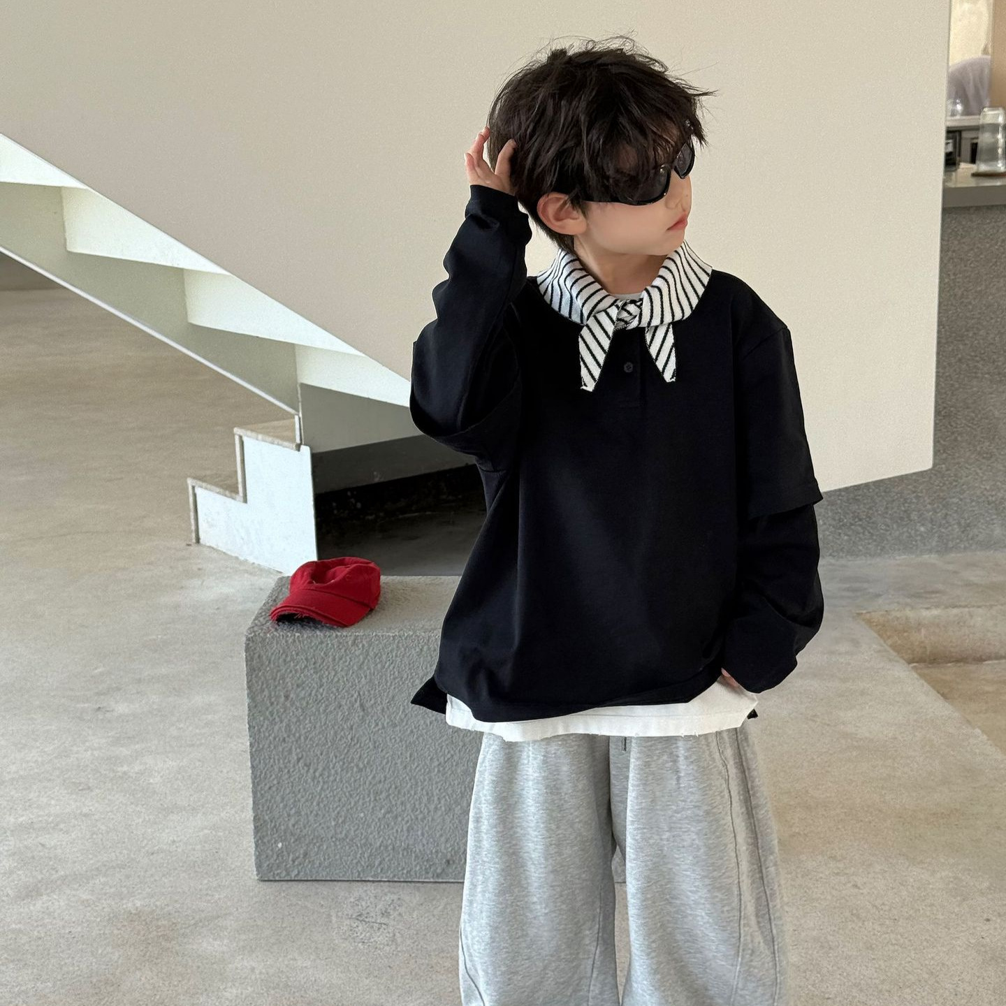 2025秋季新款儿童韩版洋气学院风卫衣男童休闲时尚套头上衣潮