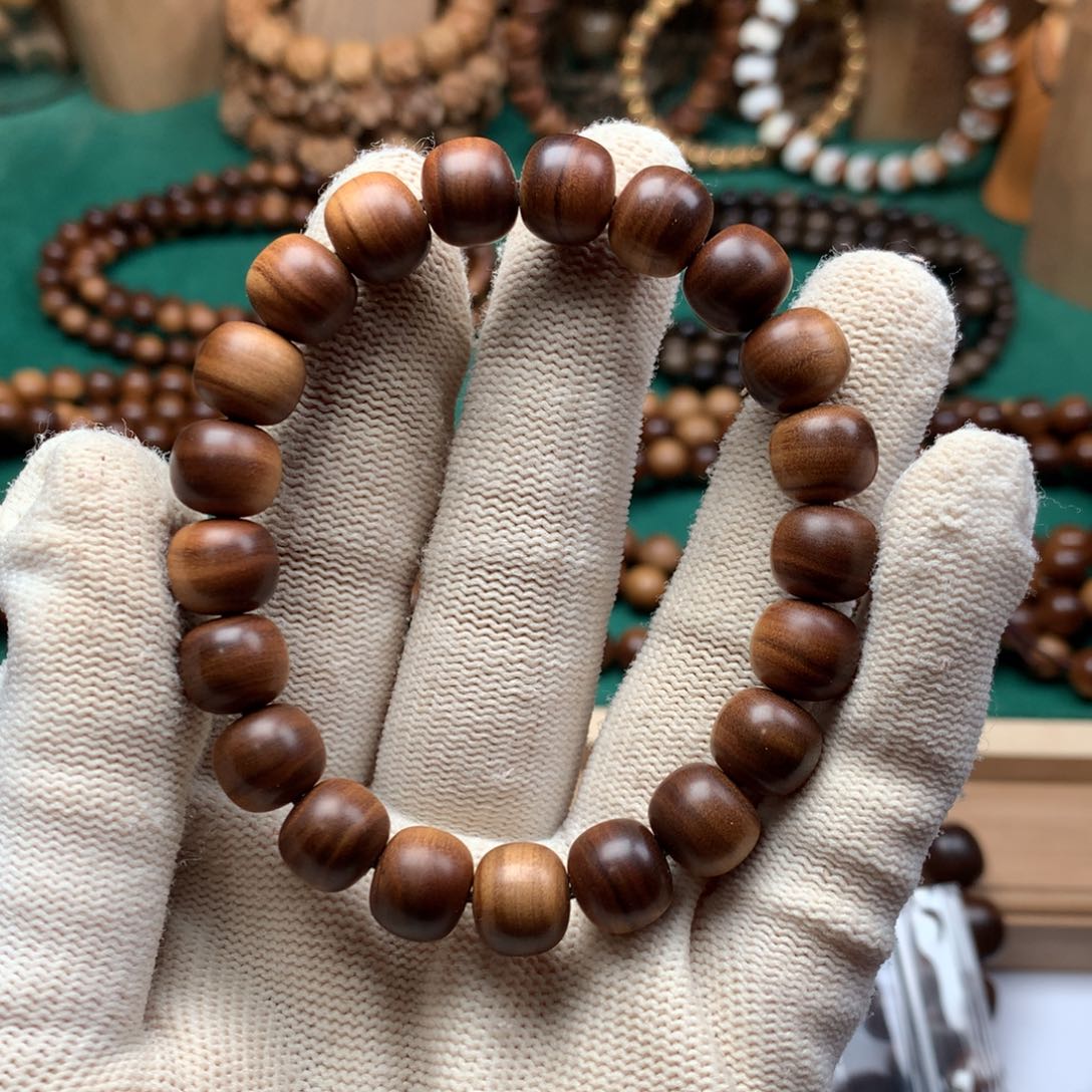 檀香木手串/手链C*C老山檀香9*10沉水