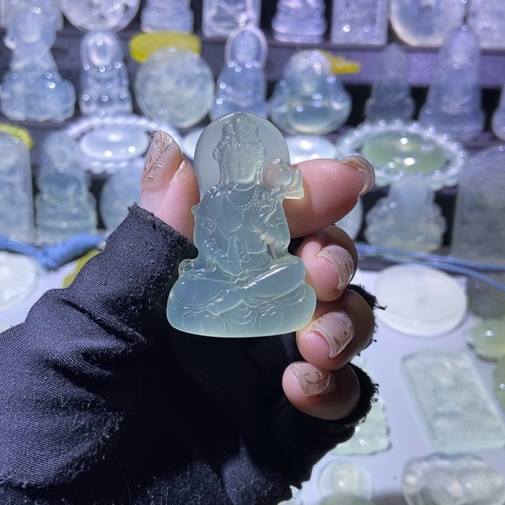 岫玉未镶嵌吊坠吊坠