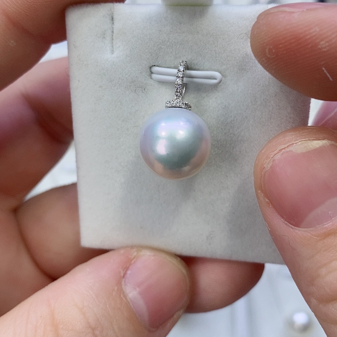 海水珍珠颈饰18K金镶嵌