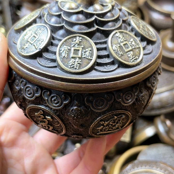 全是铜铜铜器铜器