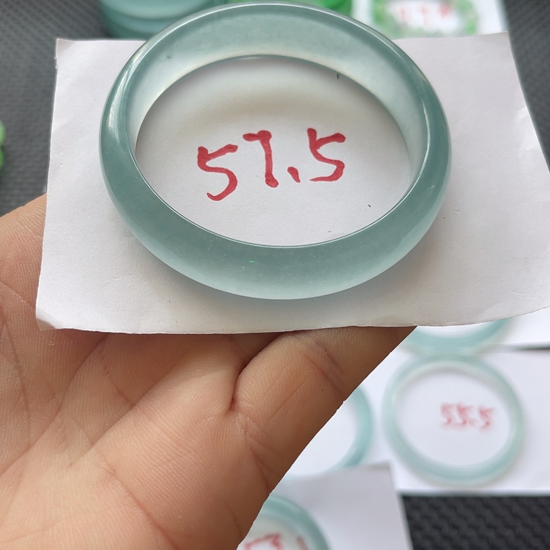 石英质玉手镯合金