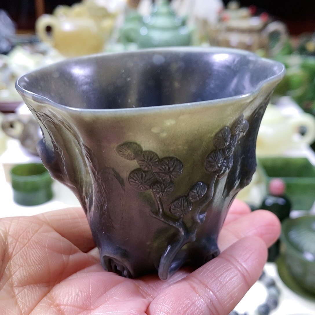 和田玉茶杯未镶嵌