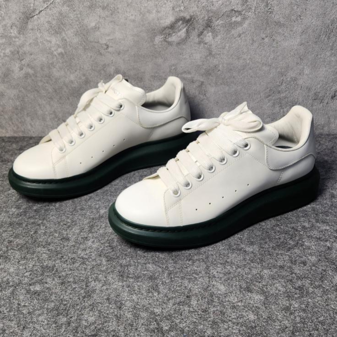 99新 Alexander McQueen/亚历山大·麦昆 39.5码 麦昆 小白鞋