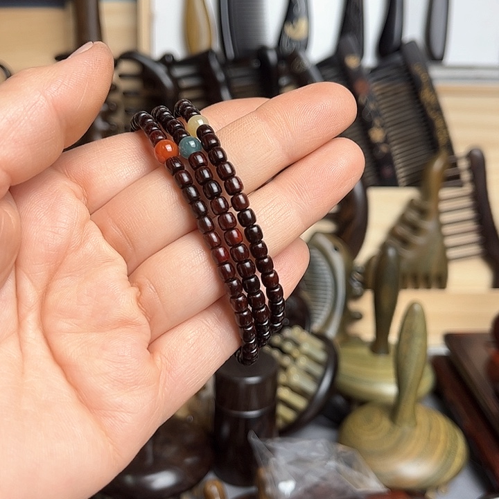 交趾黄檀（大红酸枝）小*！檀木串串