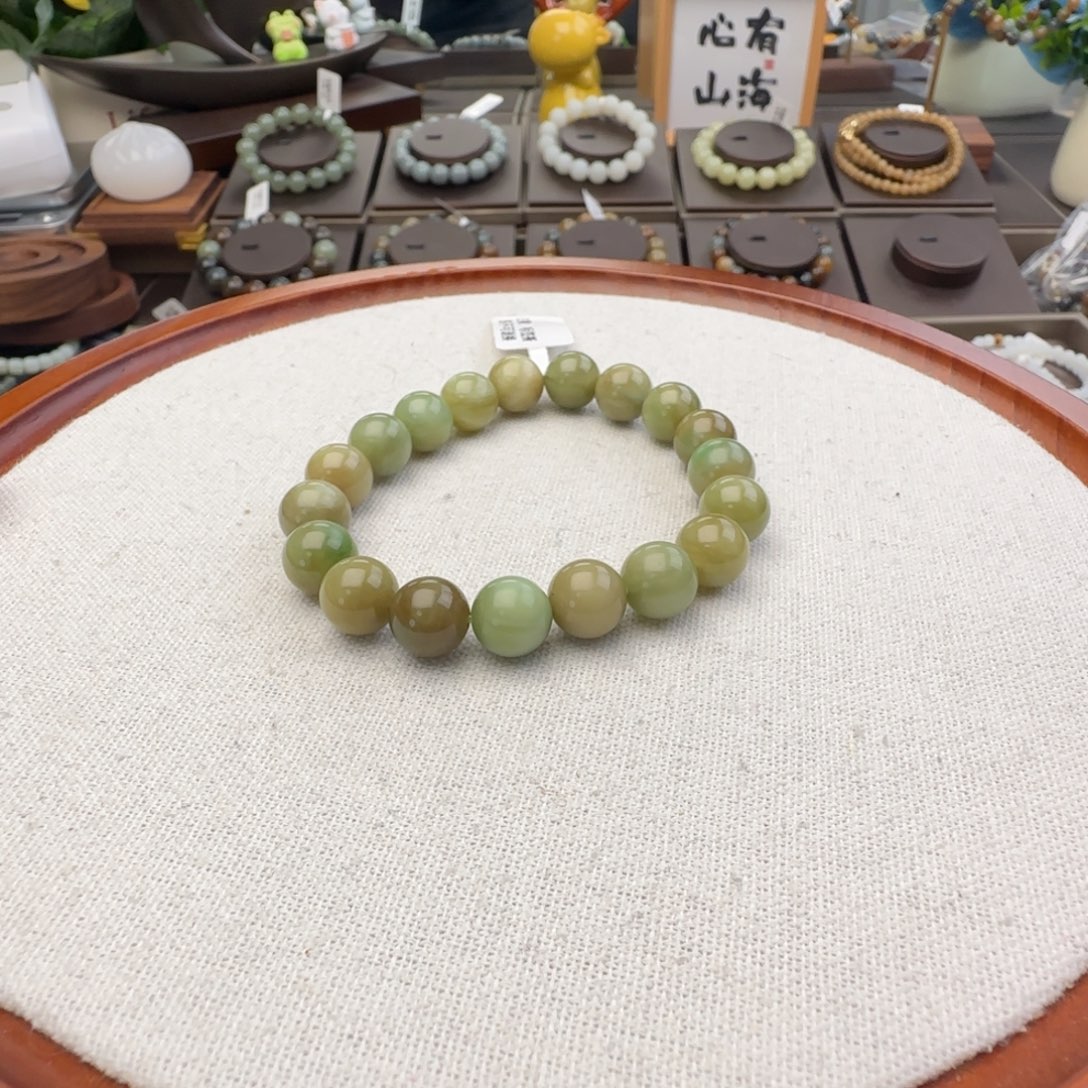 和田玉未镶嵌手链卡10黑羊洞，44