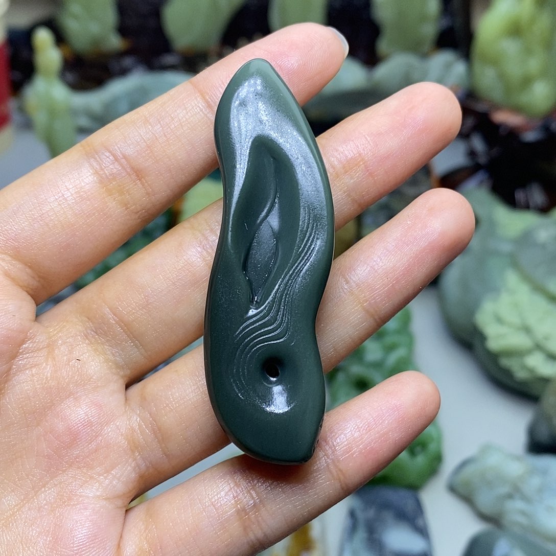 和田玉未镶嵌颈饰^**^