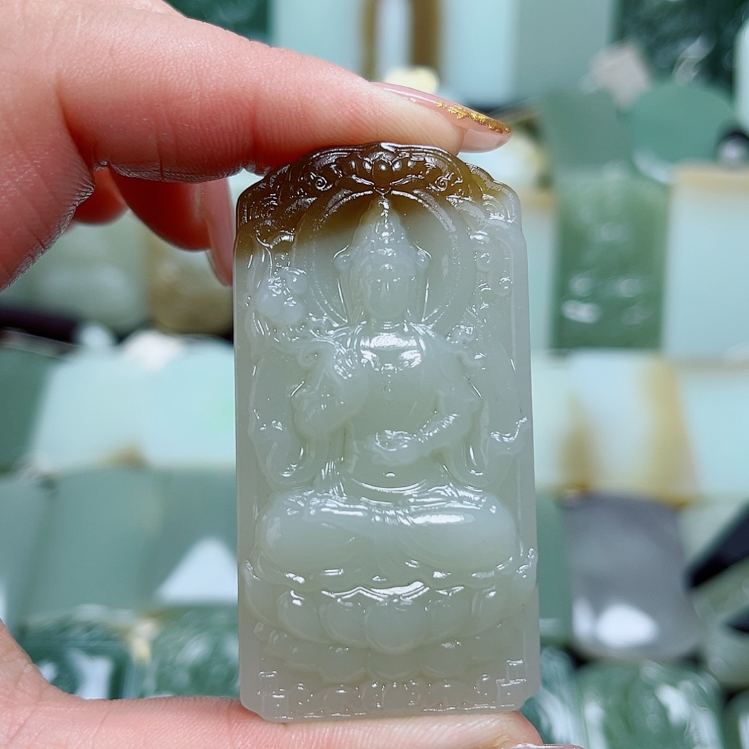 和田玉未镶嵌颈饰