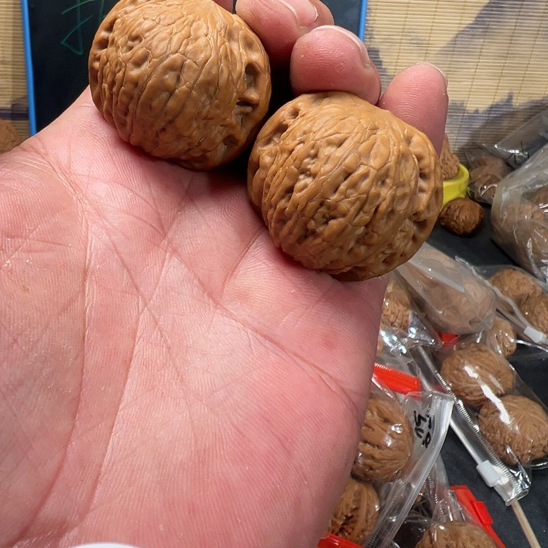 桃核吊坠佚*铁锤文玩核桃