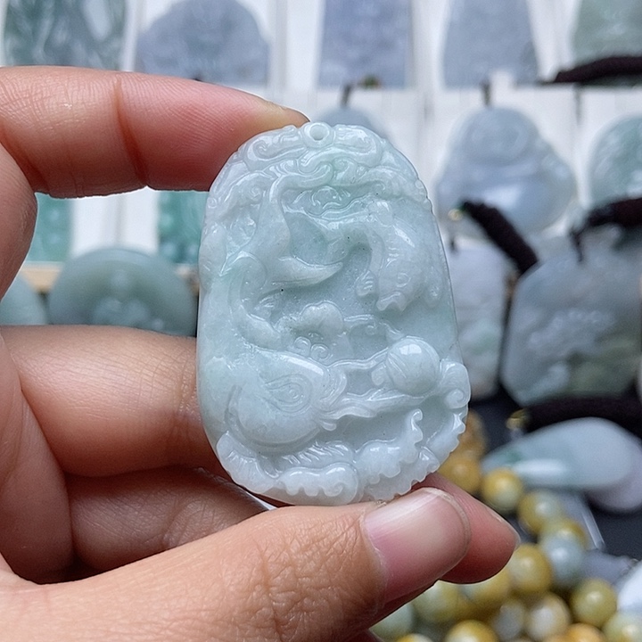 翡翠吊坠(不含链)未镶嵌翡翠
