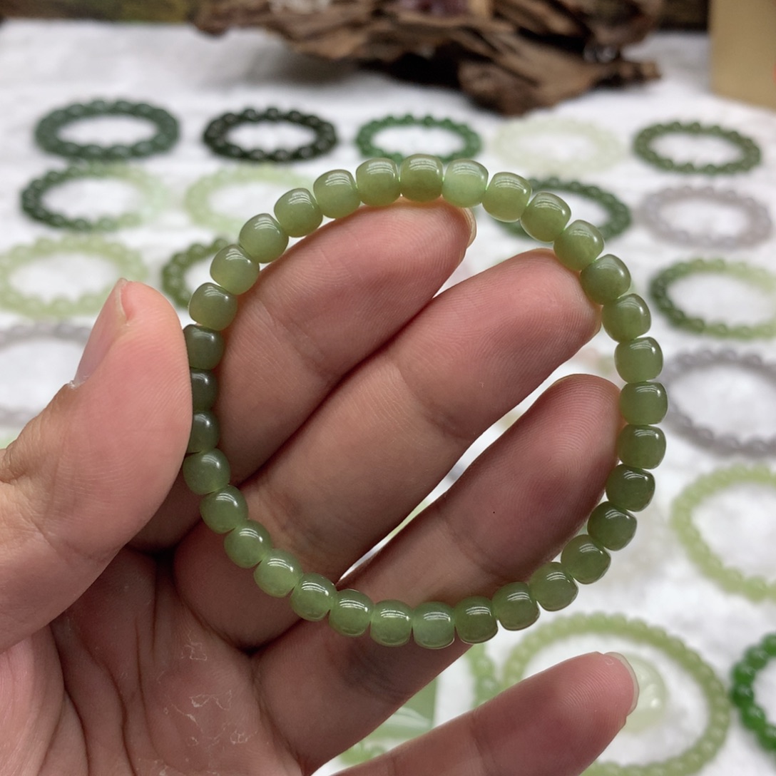 和田玉未镶嵌手串（直切湖水绿6）