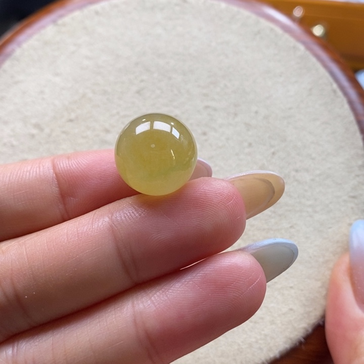 翡翠吊坠(不含链)未镶嵌翡翠高冰亮黄翡珠卡15.2m