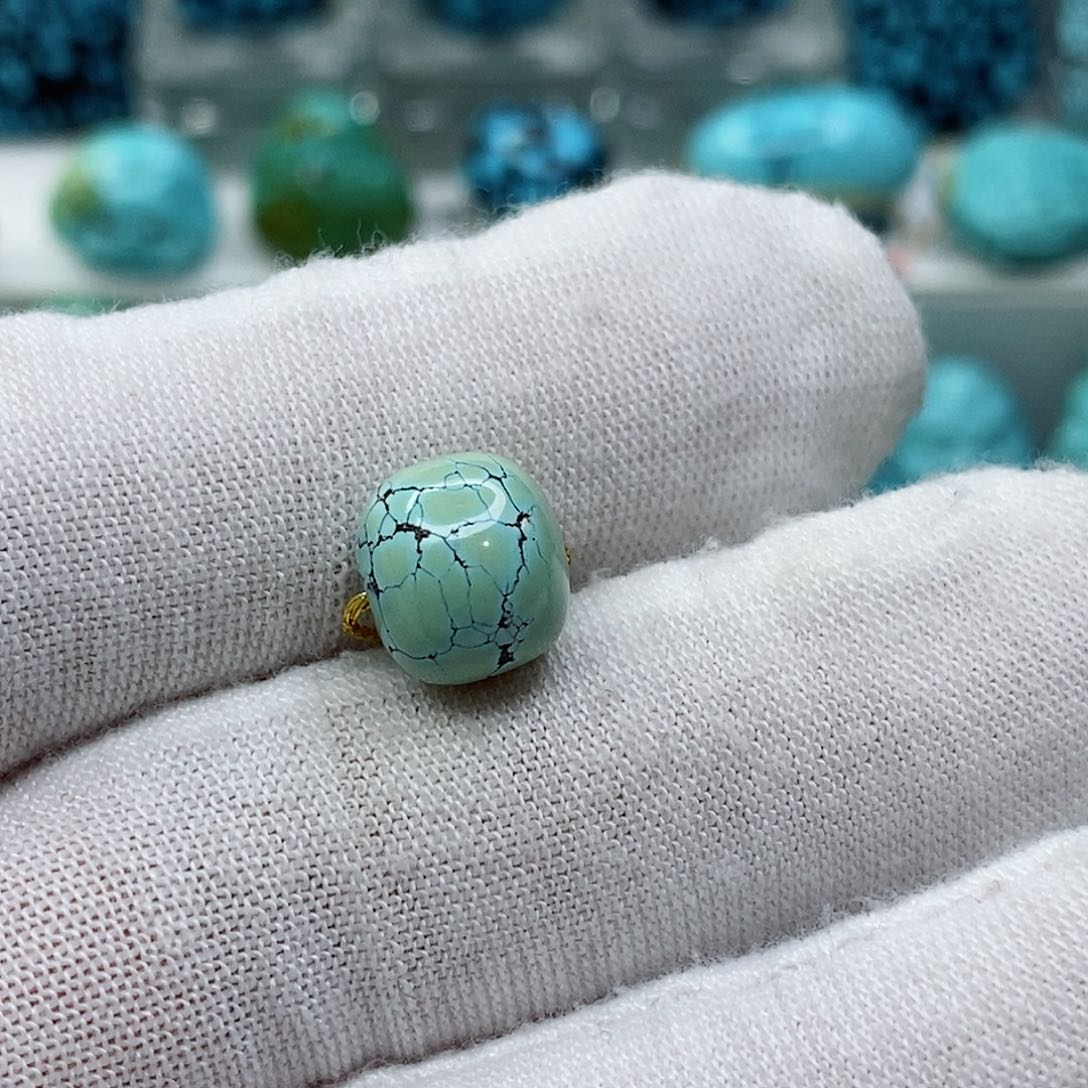 绿松石珠宝奇石未镶嵌