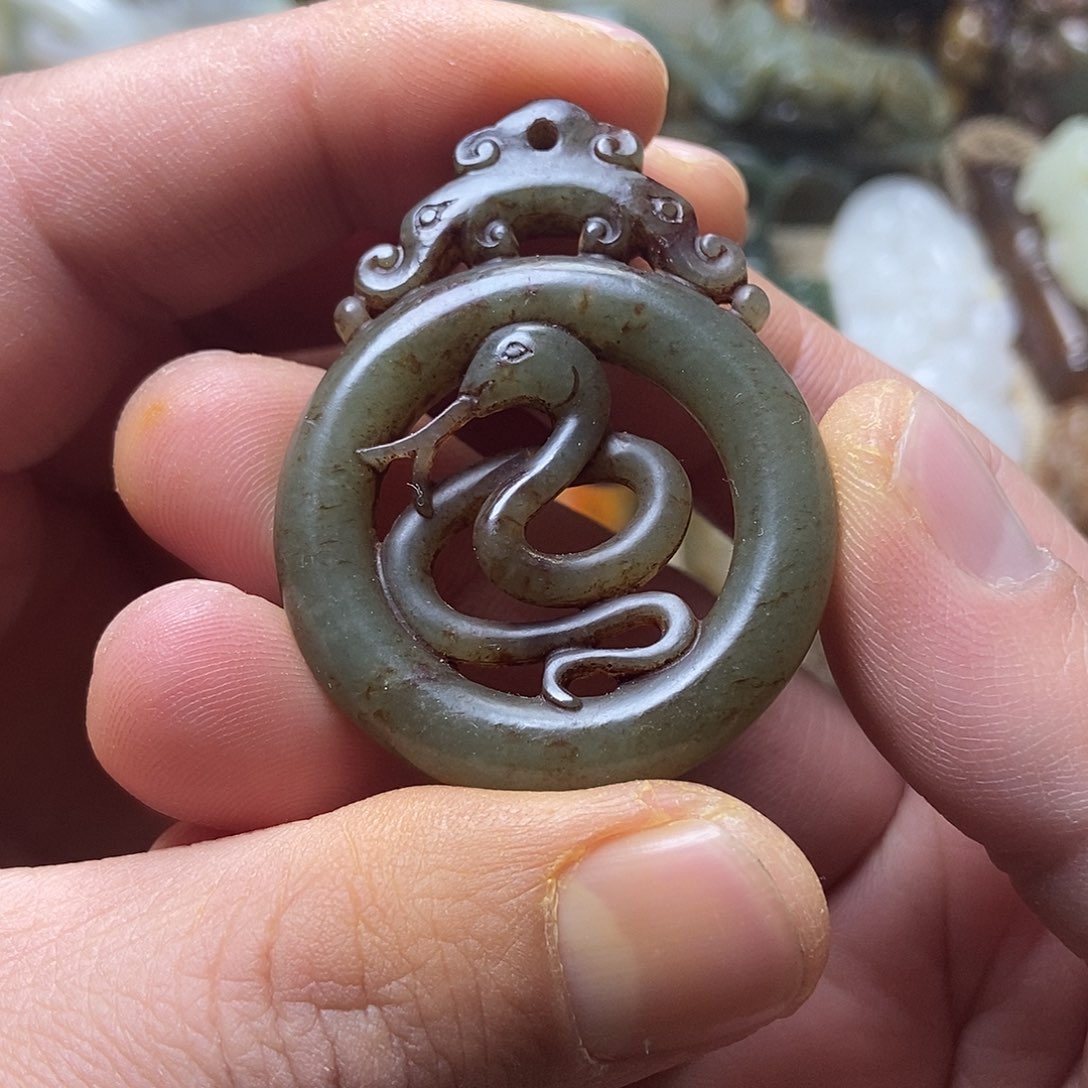 和田玉挂件未镶嵌瓦*