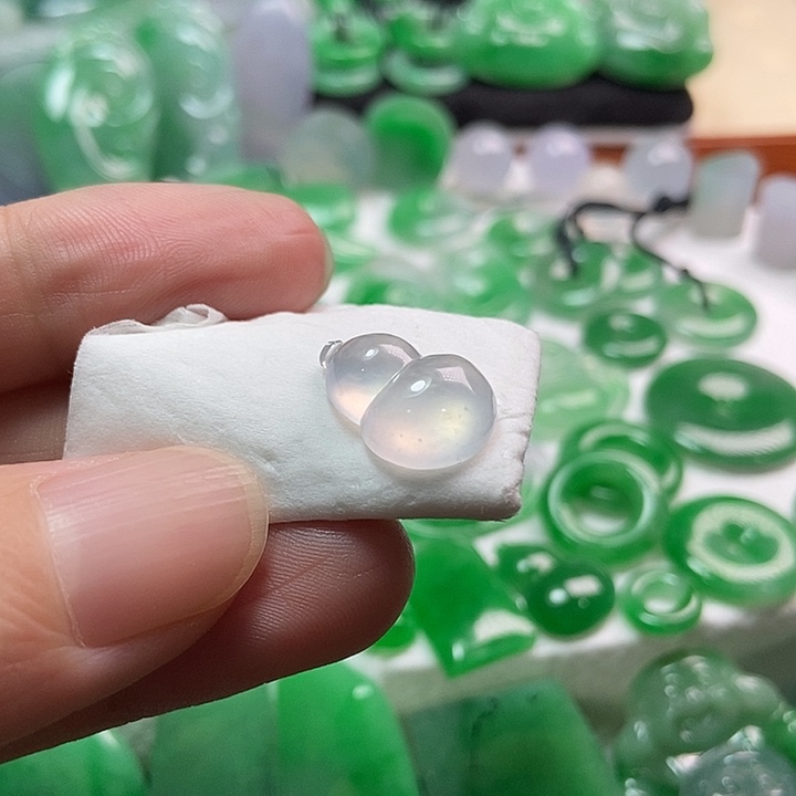 颈饰未镶嵌翡翠葫芦