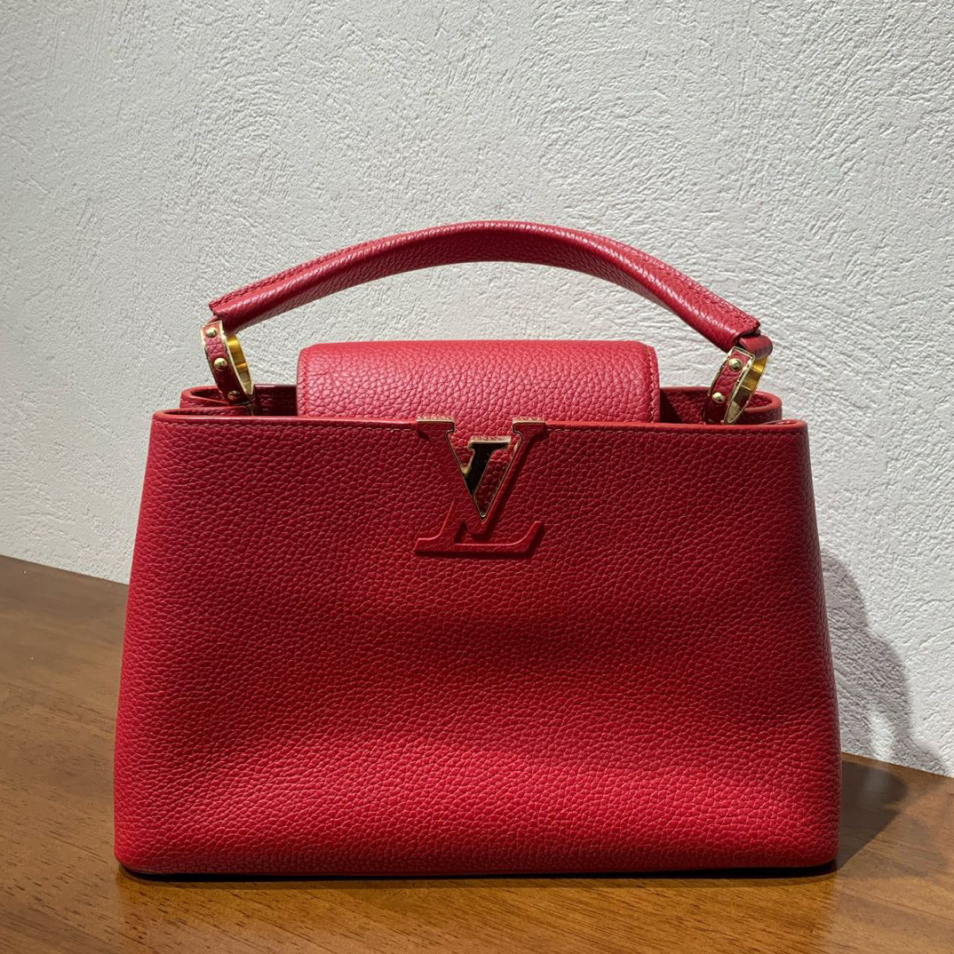 99新 LouisVuitton/路易威登 红色Capucines中号手提斜挎包
