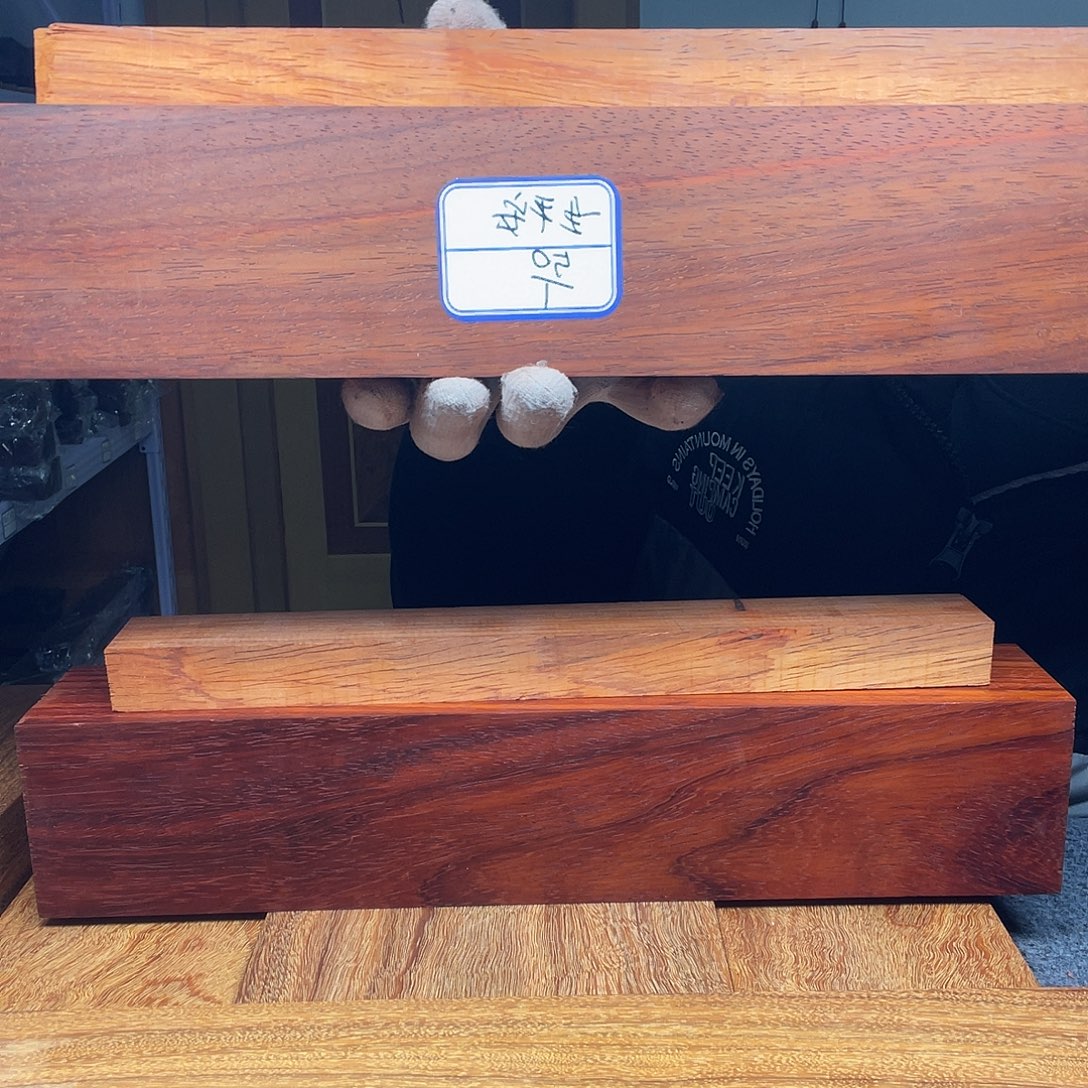 一***安木邵氏紫檀的的的的