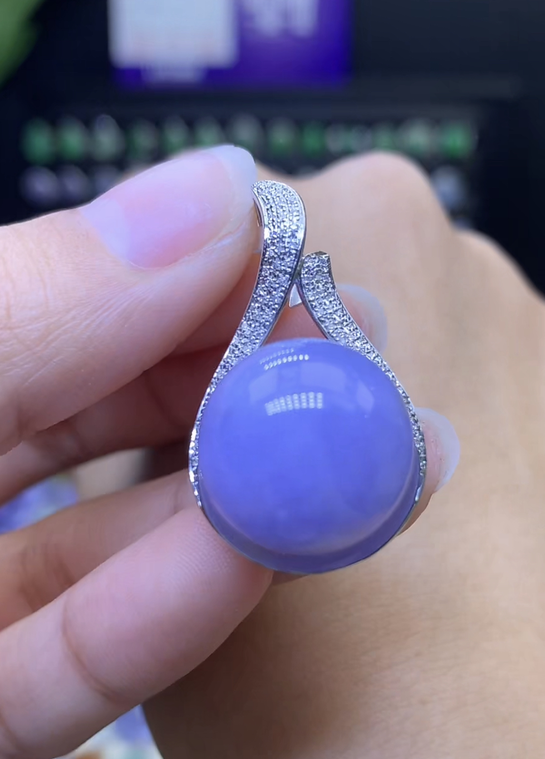 纯天然缅甸翡翠A货