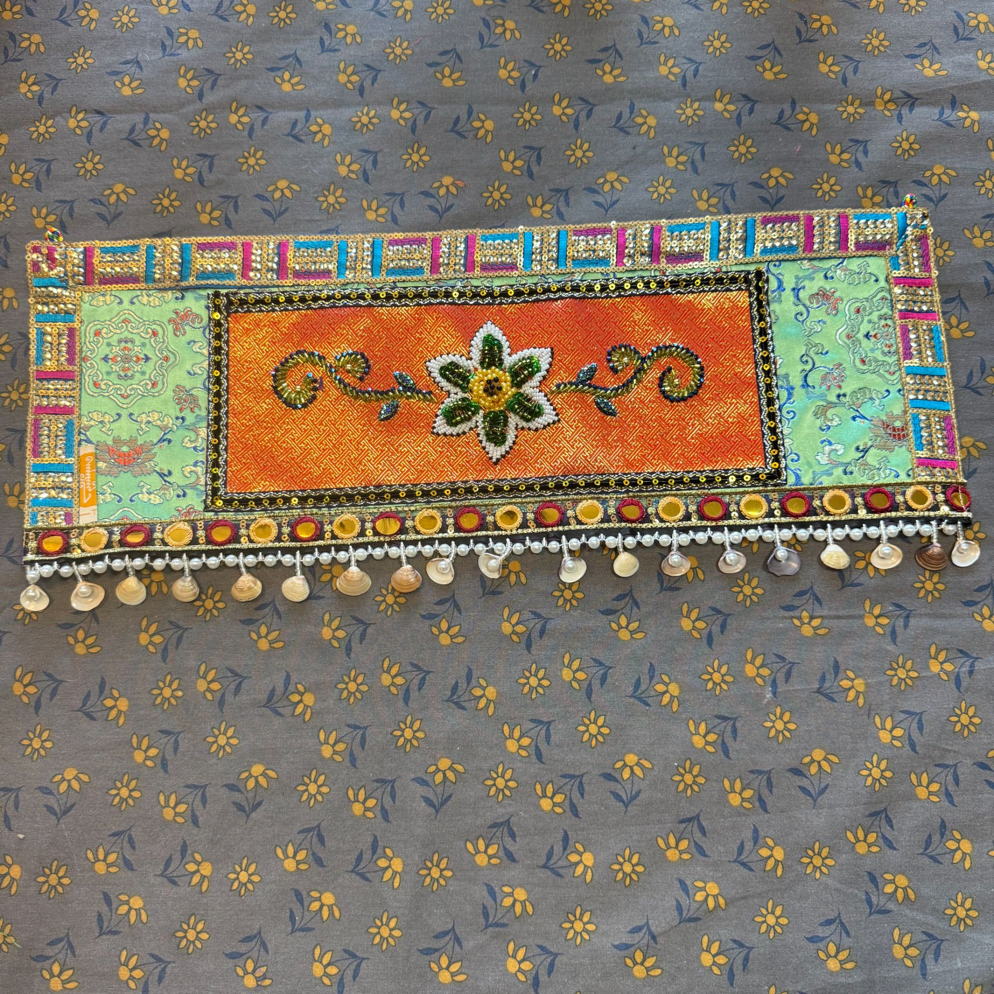 小宽47cm高20cm纯手工民族风 门口刺绣挂件