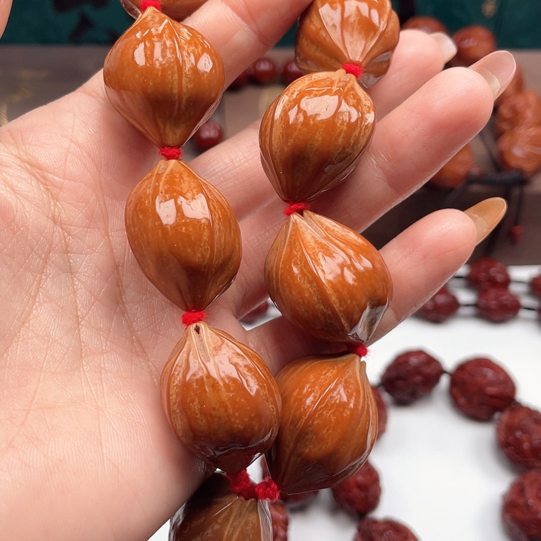 橄榄核手串我****。素核手串