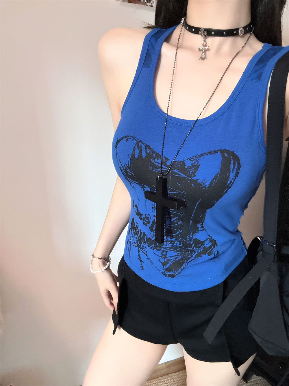 1号ZZ 2025新款辣妹吊带背心打底上衣宽性感舒适内搭背心