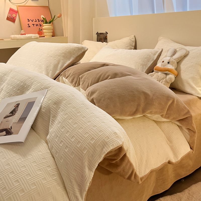 牛奶绒单被套1.5m*2m 001-100二等品